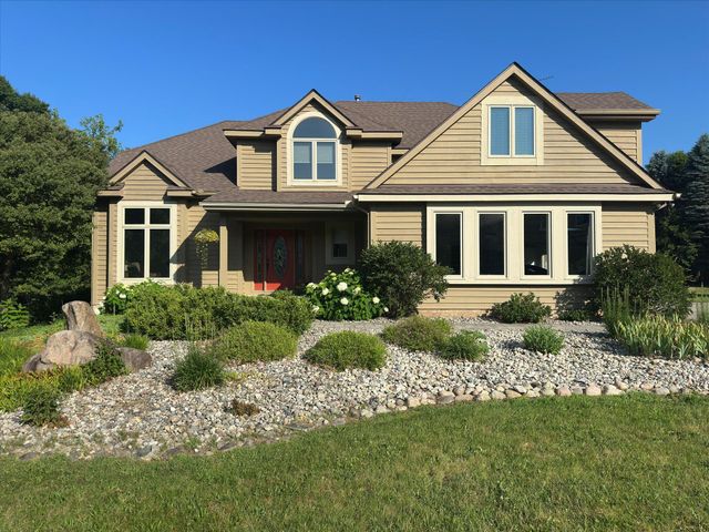 9236 Stoneyfield Court, Dexter, MI 48130