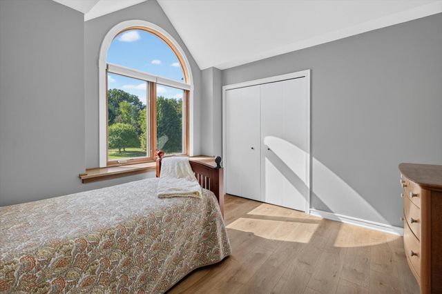 9236 Stoneyfield Court, Dexter, MI 48130