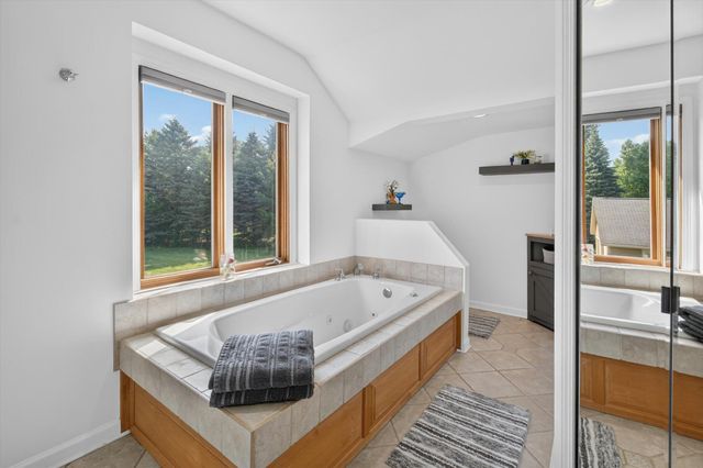 9236 Stoneyfield Court, Dexter, MI 48130