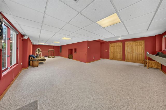 9236 Stoneyfield Court, Dexter, MI 48130