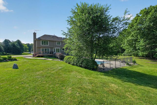 9236 Stoneyfield Court, Dexter, MI 48130