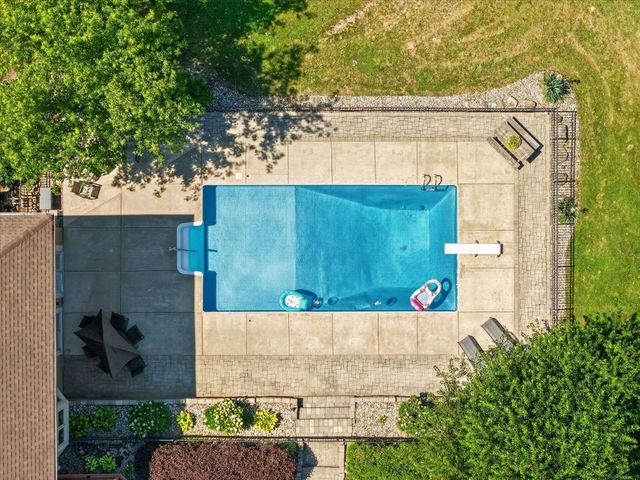 9236 Stoneyfield Court, Dexter, MI 48130