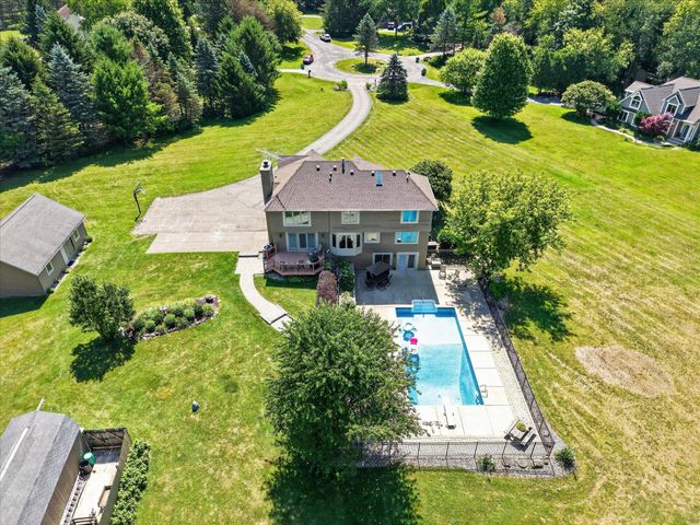 9236 Stoneyfield Court, Dexter, MI 48130
