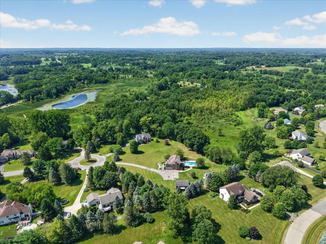 9236 Stoneyfield Court, Dexter, MI 48130