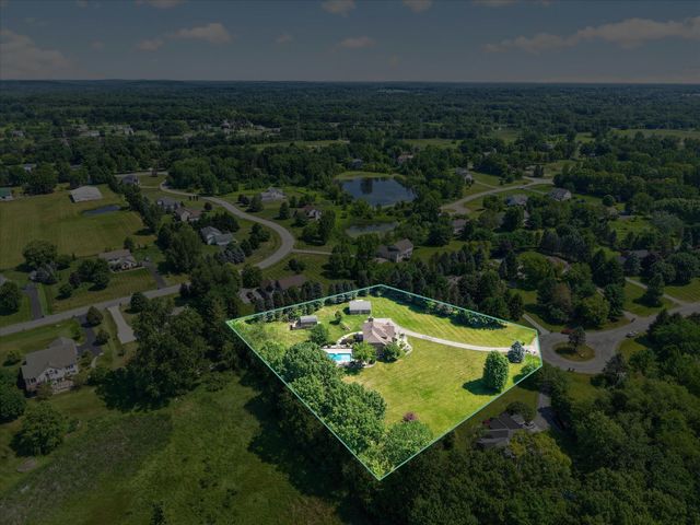 9236 Stoneyfield Court, Dexter, MI 48130