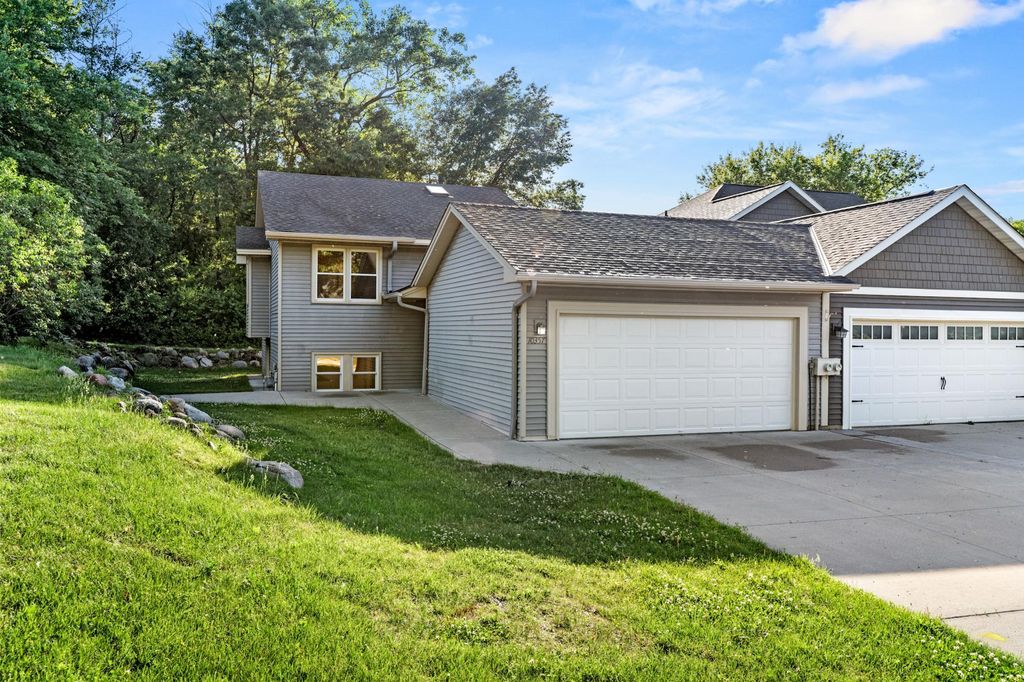 10357 Upper 178th Street W, Lakeville, MN 55044 — exterior