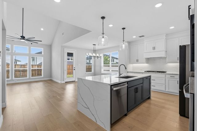 10588 Born Free Road, Frisco, TX 75035