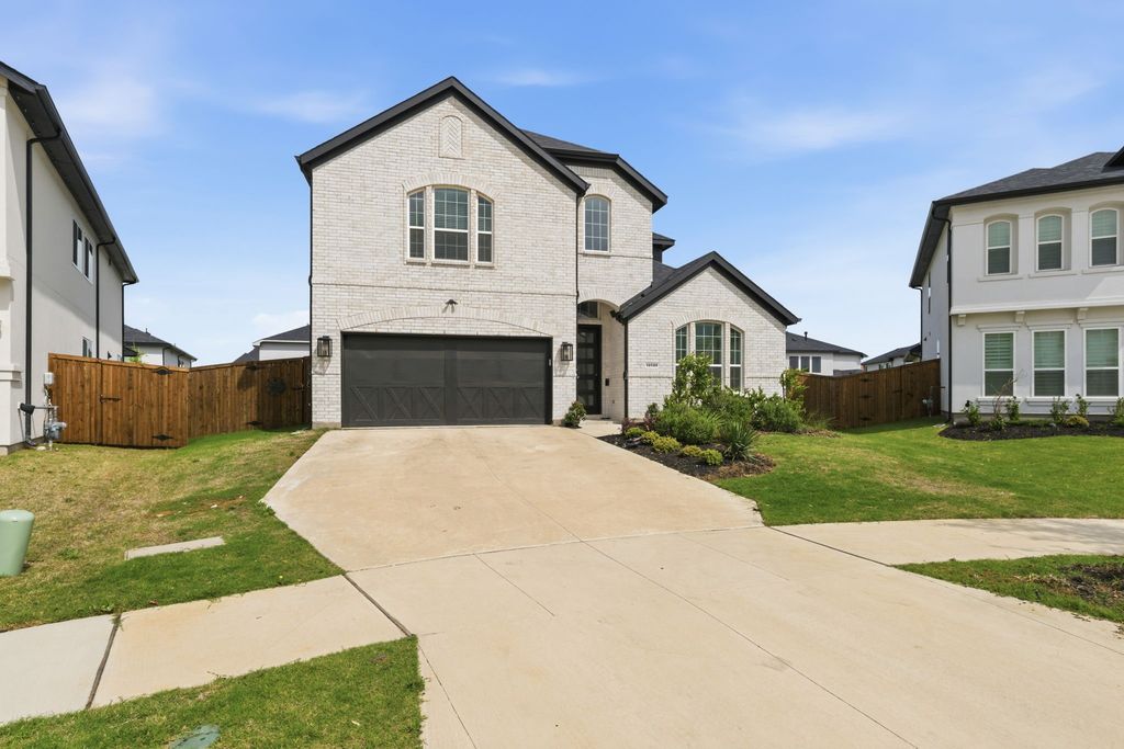 10588 Born Free Road, Frisco, TX 75035