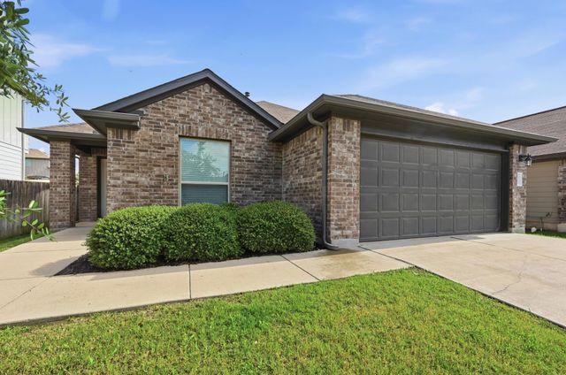 172 Noddy RD, Buda, TX 78610