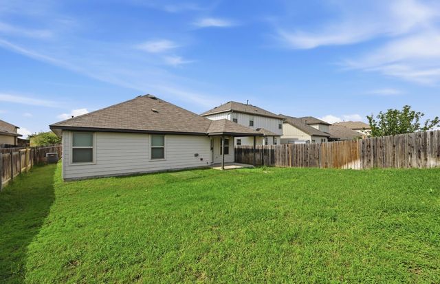 172 Noddy RD, Buda, TX 78610