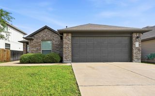 172 Noddy RD, Buda, TX 78610