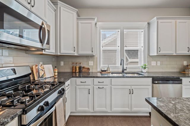 51 Quarter Gate Trace, Chapel Hill, NC 27516