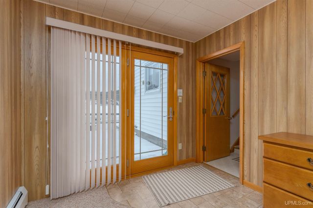 511 W Ice Lake Road, Iron River, MI 49935