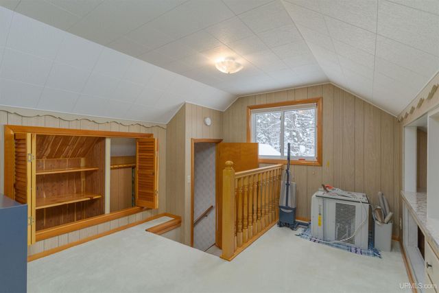 511 W Ice Lake Road, Iron River, MI 49935