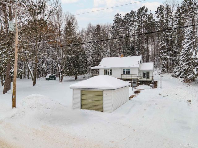 511 W Ice Lake Road, Iron River, MI 49935
