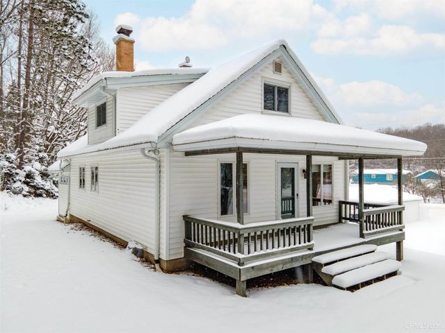 511 W Ice Lake Road, Iron River, MI 49935