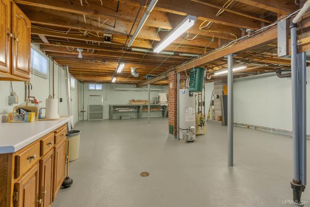 511 W Ice Lake Road, Iron River, MI 49935