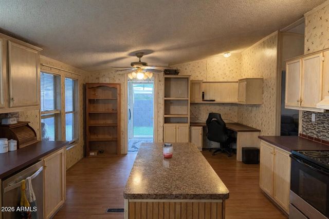 3700 S Tomahawk Road 99, Apache Junction, AZ 85119