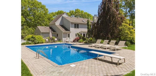 212 Fairway Drive, Wading River, NY 11792