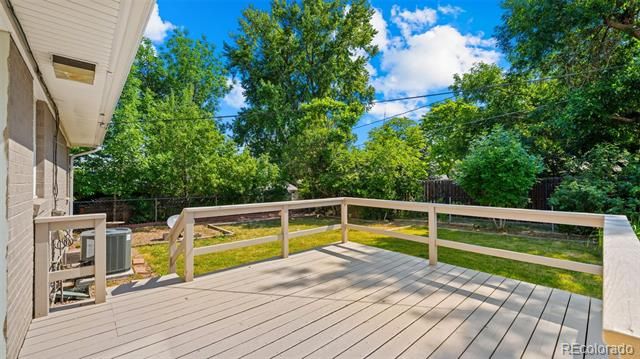 10 El Sereno Drive, Colorado Springs, CO 80906