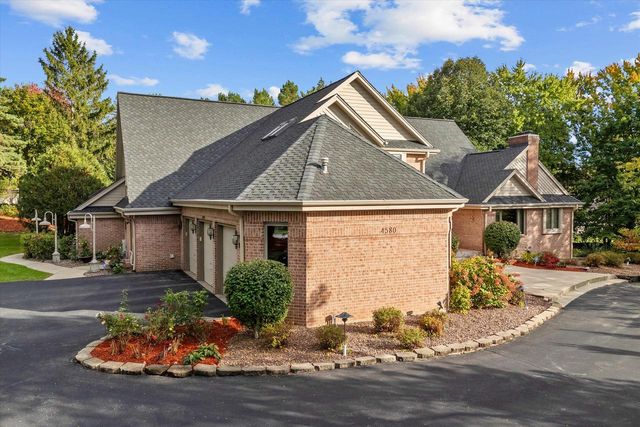 4580 Somerset LANE, Brookfield, WI 53045