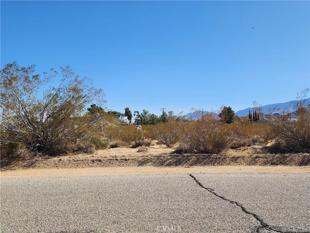 718 Clark Rd., Lucerne Valley, CA 92356