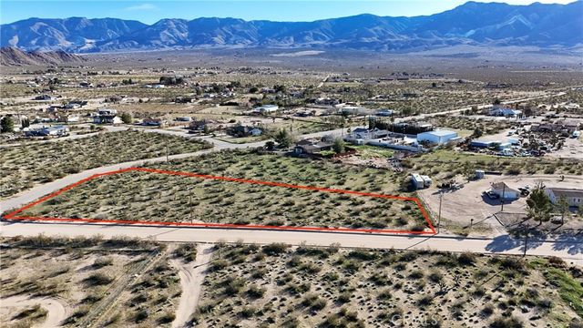 718 Clark Rd., Lucerne Valley, CA 92356