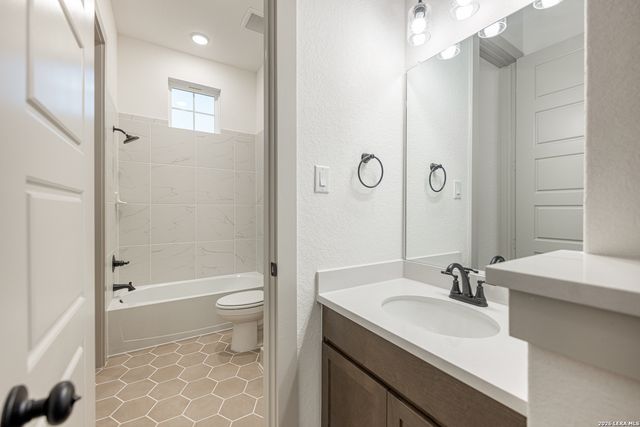516 Cotorra Springs, Cibolo, TX 78108