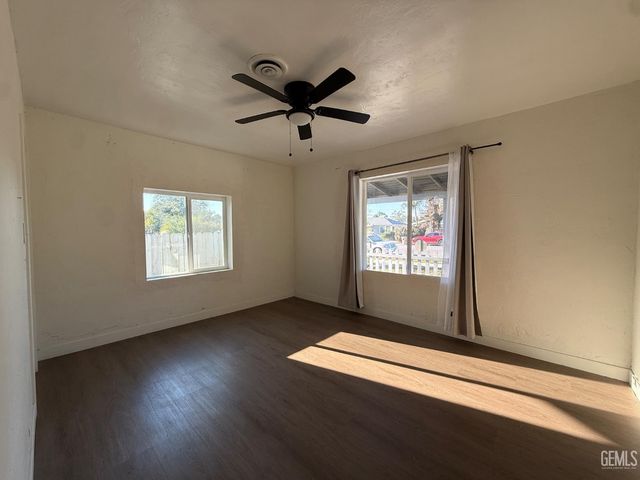 1903 3rd Street, Bakersfield, CA 93304