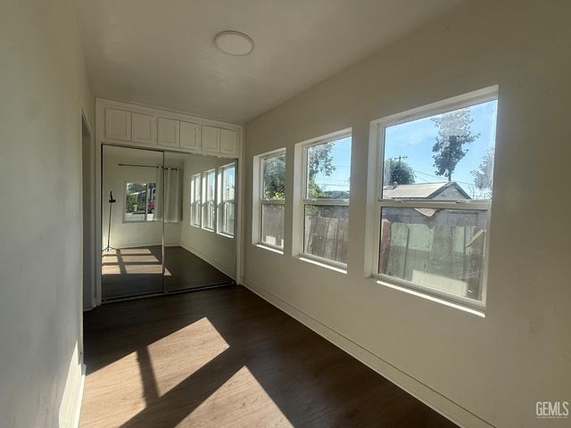 1903 3rd Street, Bakersfield, CA 93304