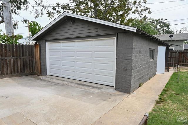 1903 3rd Street, Bakersfield, CA 93304