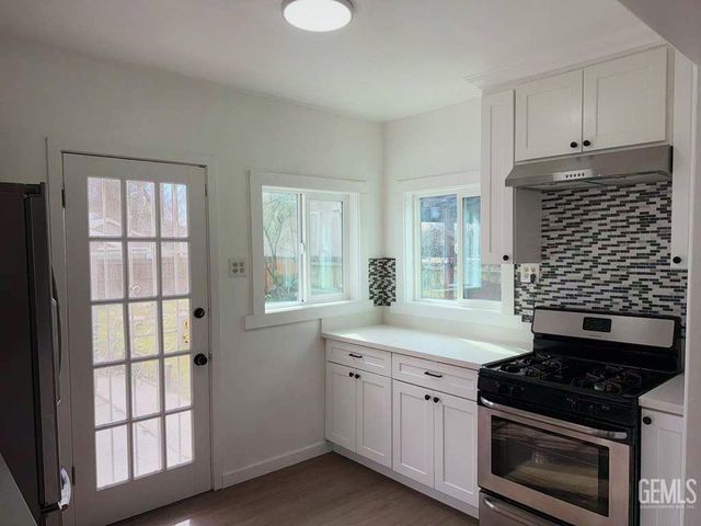 1903 3rd Street, Bakersfield, CA 93304