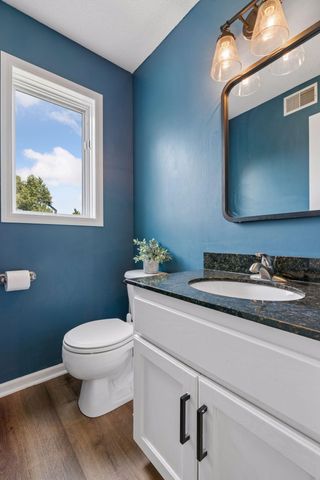 5909 92nd Avenue N, Brooklyn Park, MN 55443