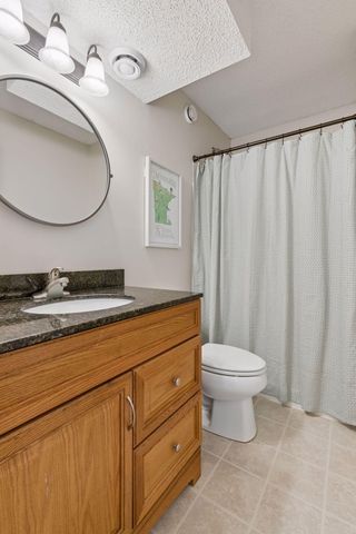 5909 92nd Avenue N, Brooklyn Park, MN 55443