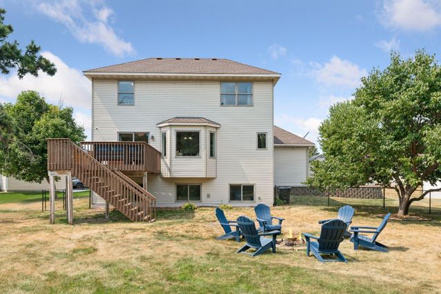 5909 92nd Avenue N, Brooklyn Park, MN 55443