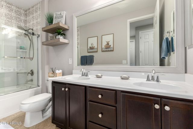 10917 E THORNTON Avenue, Mesa, AZ 85212