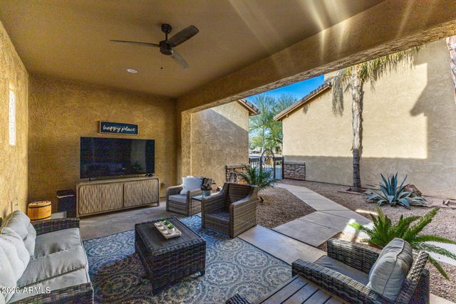 10917 E THORNTON Avenue, Mesa, AZ 85212