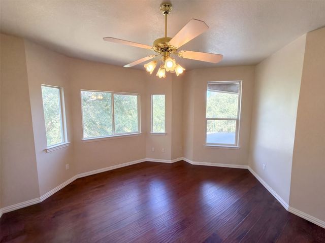 9313 Dosier Cove W, Fort Worth, TX 76179