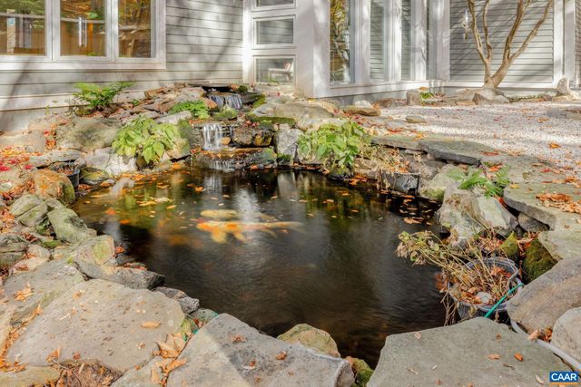 407 BROAD AXE RD, Charlottesville, VA 22903