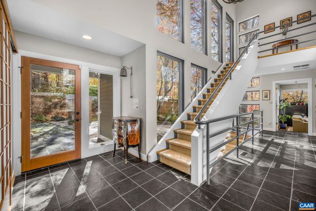 407 BROAD AXE RD, Charlottesville, VA 22903