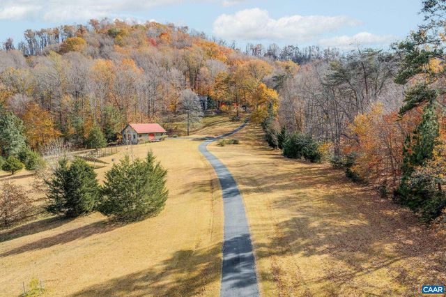 407 BROAD AXE RD, Charlottesville, VA 22903