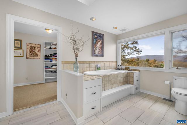 407 BROAD AXE RD, Charlottesville, VA 22903