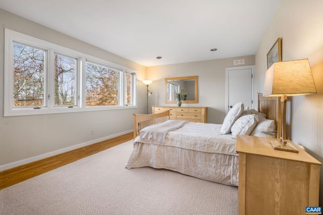 407 BROAD AXE RD, Charlottesville, VA 22903