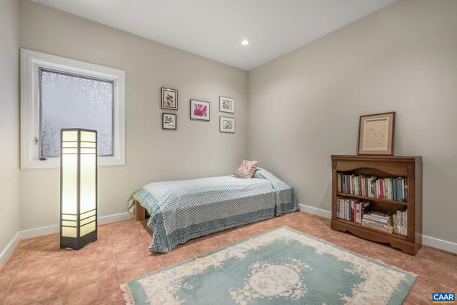 407 BROAD AXE RD, Charlottesville, VA 22903