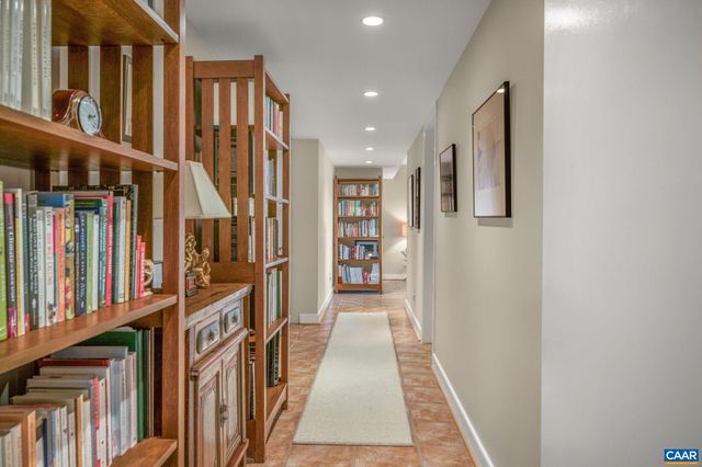 407 BROAD AXE RD, Charlottesville, VA 22903