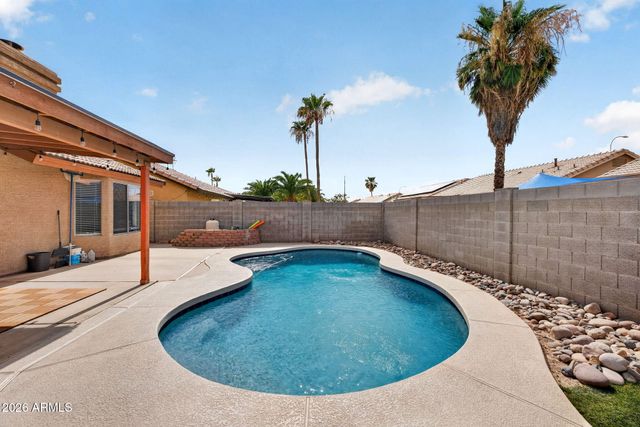 512 E MONTEREY Street, Chandler, AZ 85225