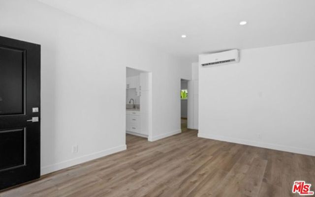 2658 Santa Ana Avenue E, Costa Mesa, CA 92627
