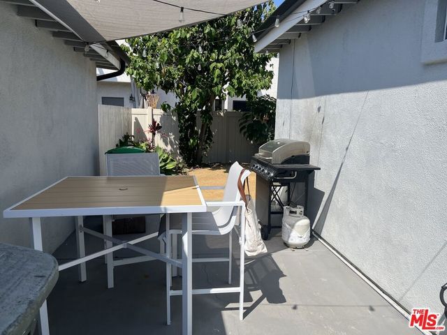 2658 Santa Ana Avenue E, Costa Mesa, CA 92627