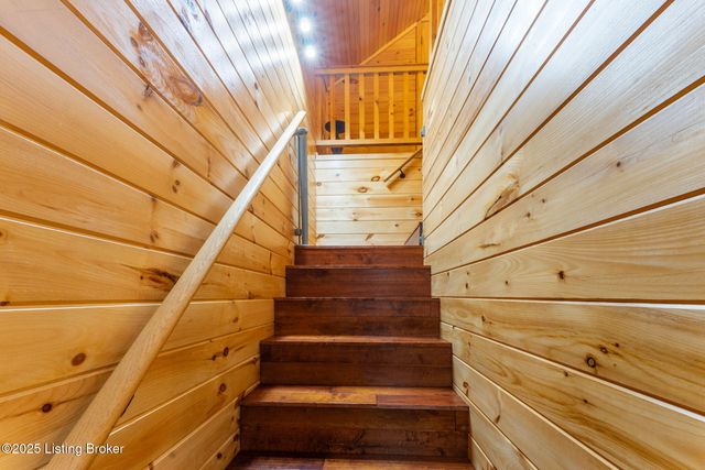 416 Wilderness Rd, Mammoth Cave, KY 42259