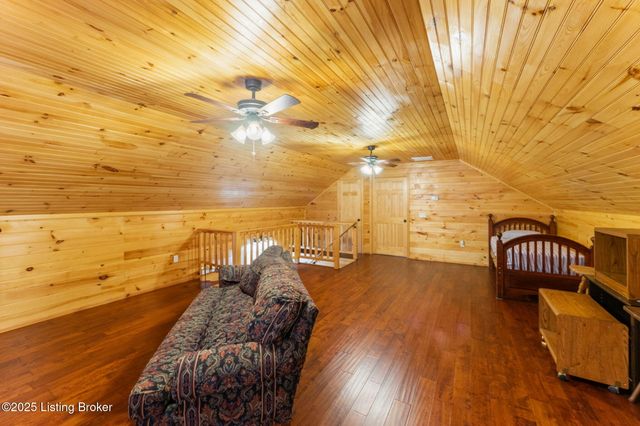 416 Wilderness Rd, Mammoth Cave, KY 42259